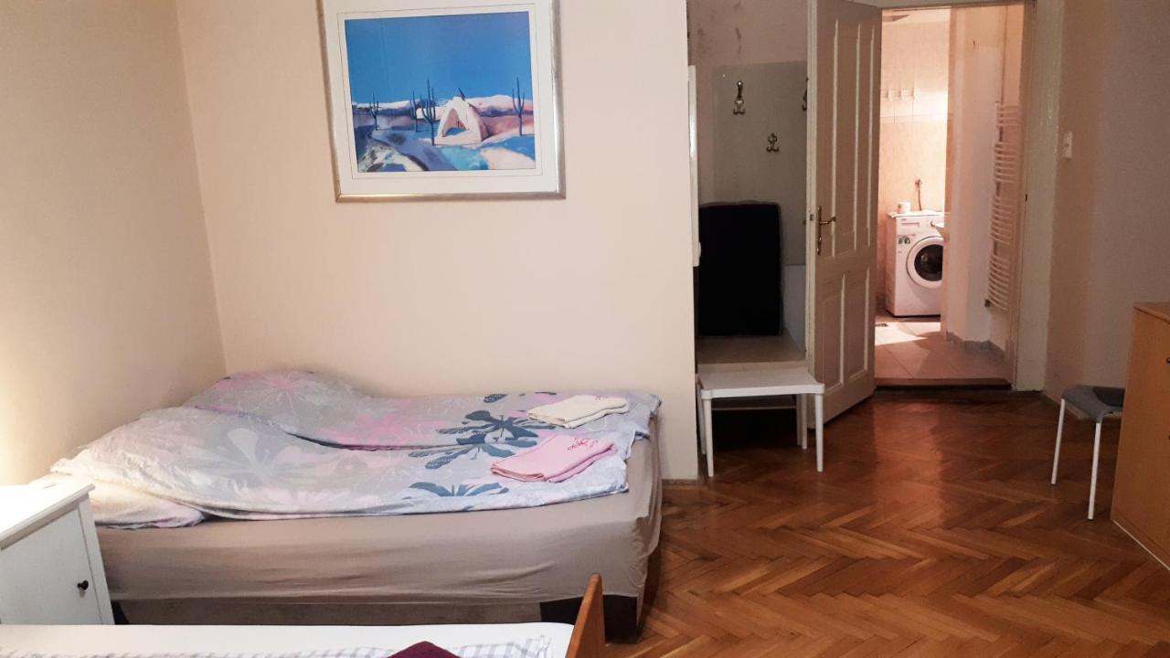 Garibaldi Apartman Lejlighed Budapest Eksteriør billede