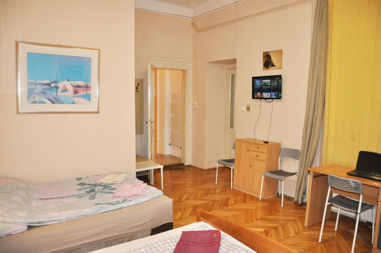 Garibaldi Apartman Lejlighed Budapest Eksteriør billede